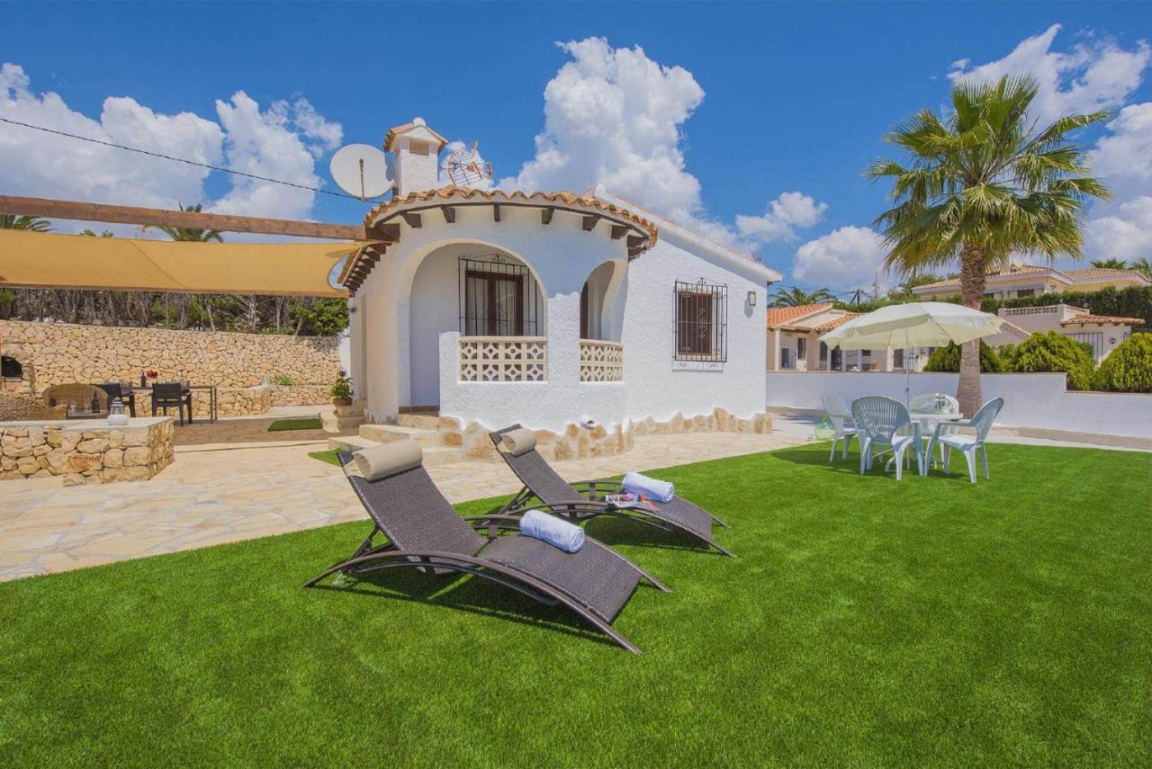 Villa Neus - Plusholidays Кальпе Екстер'єр фото