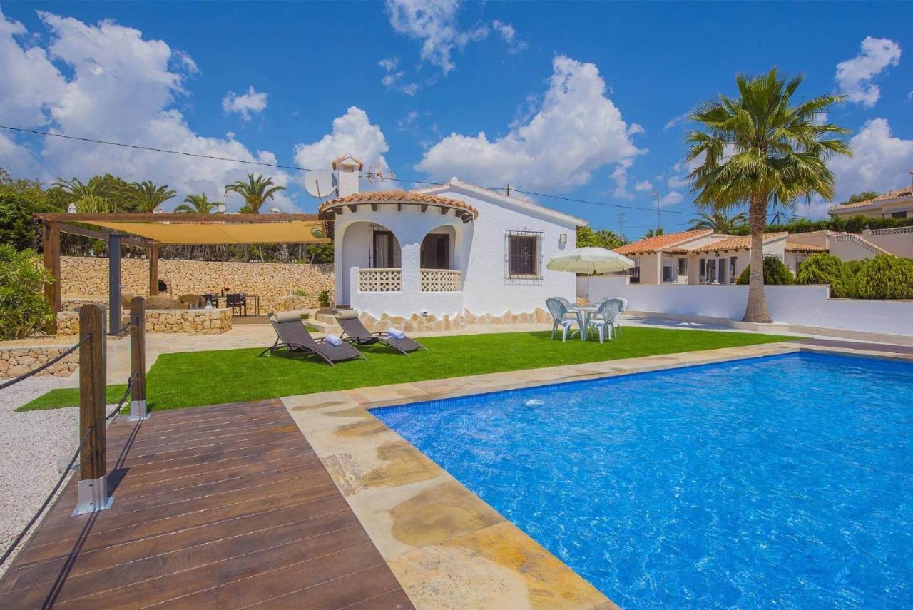 Villa Neus - Plusholidays Кальпе Екстер'єр фото